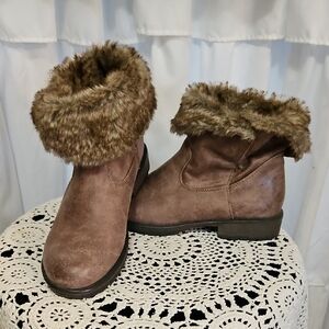 Candies Faux Fur Lined Brown Ankle Boots